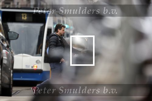 Amsterdam 8 april 2021
Rick Brandsteder brengt zijn was weg.