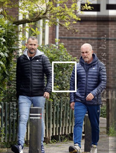Weesp 14 mei 2021
Rolf Koster met partner in het centrum van Weesp.