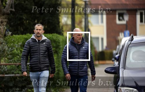 Weesp 14 mei 2021
Rolf Koster met partner in het centrum van Weesp.