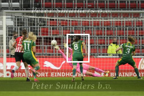 PSV-ADO Den Haag Dames, eindstand 6-2
Sari v Veenendaal