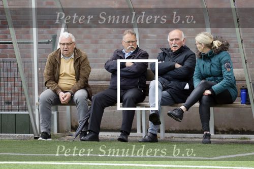 Utrecht 16 mei 2021
Eerste dag van de Sneijder Acadamy . De voetbalschool wordt geleid door Wesley Sneijder Rodney Sneijder  Tarik Divarci en Reduan Diba . Ze trainen op de velden van DHSC. Ook de zoon van Wesley Jessey traint mee. div Scouts