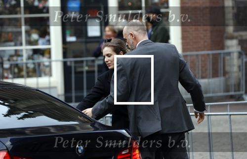 Amsterdam 4 mei 2021
Dodenherdenking op de Dam.
Aanwezig oa Koning Willem Alexander Koningin Maxima Mark Rutte en Vera Bergkamp. Simone Kukenheim
