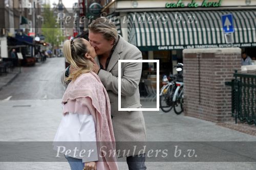 Amsterdam 15 mei 2021
Thomas Berge met zijn nieuwe vriendin Elianne Zweipfenning in het centrum van Amsterdam.