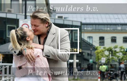 Amsterdam 15 mei 2021
Thomas Berge met zijn nieuwe vriendin Elianne Zweipfenning in het centrum van Amsterdam.
