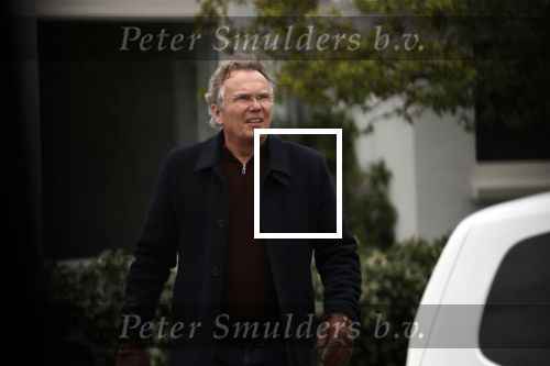 Amsterdam / Huizen 8 april 2021
Tom Egbers en janke Dekker verhuizen van Amsterdam naarHuizen . Een verhuisbedrijf verzorgt de verhuizing van het oude naar nieuwe huis.