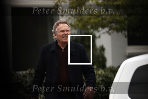 Amsterdam / Huizen 8 april 2021
Tom Egbers en janke Dekker verhuizen van Amsterdam naarHuizen . Een verhuisbedrijf verzorgt de verhuizing van het oude naar nieuwe huis.