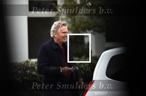 Amsterdam / Huizen 8 april 2021
Tom Egbers en janke Dekker verhuizen van Amsterdam naarHuizen . Een verhuisbedrijf verzorgt de verhuizing van het oude naar nieuwe huis.