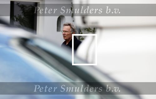 Amsterdam / Huizen 8 april 2021
Tom Egbers en janke Dekker verhuizen van Amsterdam naarHuizen . Een verhuisbedrijf verzorgt de verhuizing van het oude naar nieuwe huis.