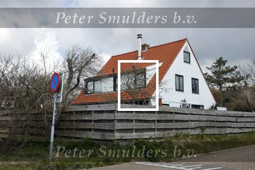 Bergen 19 april 2021
Youp v t Hek en zijn vrouw Debbie Petter wonen een groot gedeelte van het jaar in hun huis in Bergen
