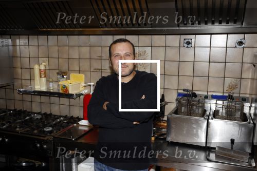 Sint Willebrord 7 mei 2021
Yousef Barakat in zijn snackbar.