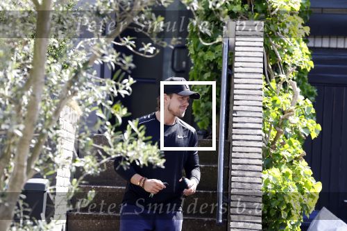 Mijdrecht 11 mei 2022
Andre Hazes vertrekt vanaf het huis van zijn moeder Rachel om te gaan sporten .