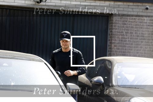 Mijdrecht 11 mei 2022
Andre Hazes vertrekt vanaf het huis van zijn moeder Rachel om te gaan sporten .