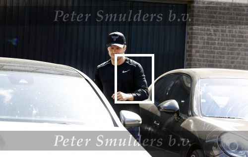 Mijdrecht 11 mei 2022
Andre Hazes vertrekt vanaf het huis van zijn moeder Rachel om te gaan sporten .