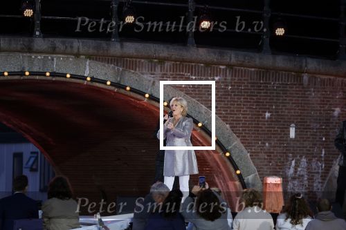 Amsterdam 5 mei 2022
5 mei concert op de amstel bij Carre met oa aanwezig Koning Willem Alexander en Koningin Maxima . Anita Meyer
