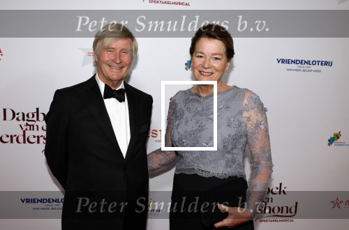 Maastricht 8 mei 2022
Premiere dagboek van en herdershond in het MECC .
Burgemeester Anne Marie Penn te Strake met haar man
