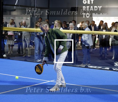 Utrecht 24 april 2022
Opening hal 22.        ( Padel bowling fitness en squash)
De eigenaren zijn Marco v Basten Frank Rijkaard Parry Overeem Barry Atsma en Edwin Oosterlaar.