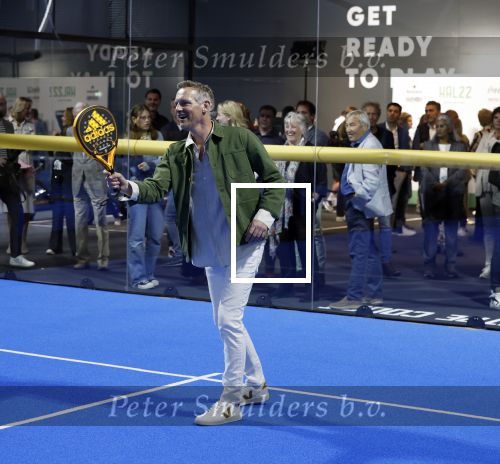 Utrecht 24 april 2022
Opening hal 22.        ( Padel bowling fitness en squash)
De eigenaren zijn Marco v Basten Frank Rijkaard Parry Overeem Barry Atsma en Edwin Oosterlaar.