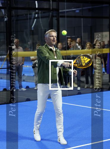 Utrecht 24 april 2022
Opening hal 22.        ( Padel bowling fitness en squash)
De eigenaren zijn Marco v Basten Frank Rijkaard Parry Overeem Barry Atsma en Edwin Oosterlaar.
