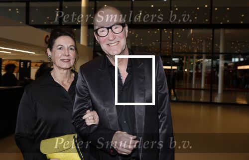 Rotterdam 28 april 2022
Musicalawards gala in Ahoy Rotterdam. Bart Chabot met vrouw