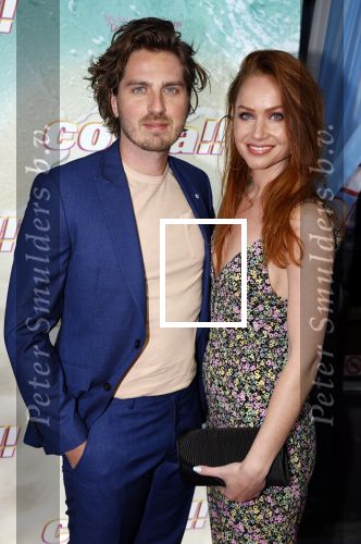 Amsterdam 20 april 2022
Premiere Costa in Tuschinski. Castleden oa , Katja Schuurman Abbey Hoes Soy Kroon Stephanie v Eer Oscar Aerts Sinan Eroglu Roeland Fernhout Tina de Bruin en Lisa Zweerman . De regisseur is Jon Karhaus en Diederik Jekel heeft het script geschreven.  Bertrie Wierenga en Dorian Bindels