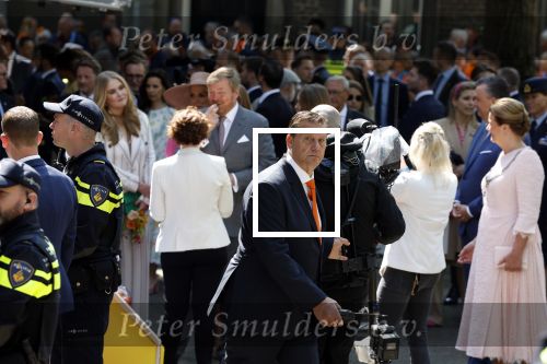 Maastricht 27 april 2022
Koningsdag wordt dit jaar in Maastricht gevierd . Aanwezig Koning Willem Alexander Koningin Maxima Prinses Amalia Prinses Alexia Prinses Ariane Prins Constantijn Prinses Laurentien Prins Maurits Prinses Marilene Prins Bernhard Prinses Annette Prins Floris Prinses Aimee Prins Pieter Christiaan en Prinses Annette. Bertus Holkema