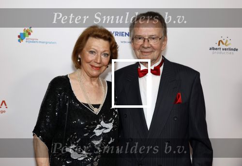 Maastricht 8 mei 2022
Premiere dagboek van en herdershond in het MECC .
Bruni Heinke kwam met Jo de Meyere