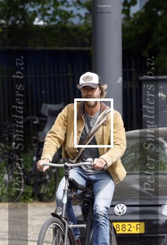 Amsterdam 10 mei 2022
Chris Zegers op de fiets in Amsterdam.