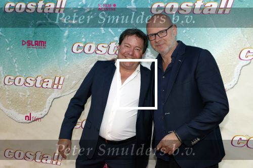 Amsterdam 20 april 2022
Premiere Costa in Tuschinski. Castleden oa , Katja Schuurman Abbey Hoes Soy Kroon Stephanie v Eer Oscar Aerts Sinan Eroglu Roeland Fernhout Tina de Bruin en Lisa Zweerman . De regisseur is Jon Karhaus en Diederik Jekel heeft het script geschreven. Colin Endemol met collega