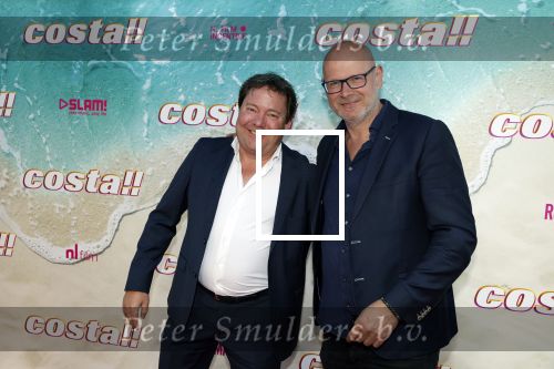 Amsterdam 20 april 2022
Premiere Costa in Tuschinski. Castleden oa , Katja Schuurman Abbey Hoes Soy Kroon Stephanie v Eer Oscar Aerts Sinan Eroglu Roeland Fernhout Tina de Bruin en Lisa Zweerman . De regisseur is Jon Karhaus en Diederik Jekel heeft het script geschreven. Colin Endemol met collega