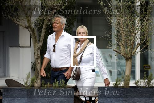 Amsterdam 7 mei 2022
Denise Boehoff met haar vriend Mike Kesseler in Amsterdam zuid.