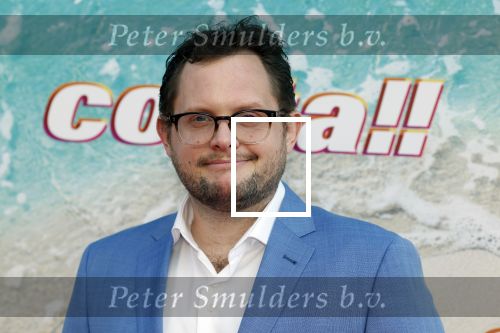 Amsterdam 20 april 2022
Premiere Costa in Tuschinski. Castleden oa , Katja Schuurman Abbey Hoes Soy Kroon Stephanie v Eer Oscar Aerts Sinan Eroglu Roeland Fernhout Tina de Bruin en Lisa Zweerman . De regisseur is Jon Karhaus en Diederik Jekel heeft het script geschreven.