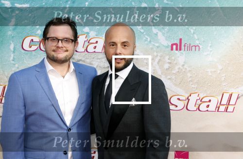 Amsterdam 20 april 2022
Premiere Costa in Tuschinski. Castleden oa , Katja Schuurman Abbey Hoes Soy Kroon Stephanie v Eer Oscar Aerts Sinan Eroglu Roeland Fernhout Tina de Bruin en Lisa Zweerman . De regisseur is Jon Karhaus en Diederik Jekel heeft het script geschreven.