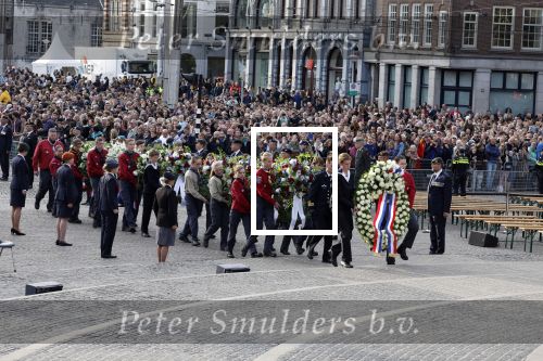 Amsterdam 4 m2i 2022
Dodenherdenking op de dam . Aanwezig oa Koning Willem Alexander Koningin Maxima Mark Rutte en burgemeester Femke Halsema .