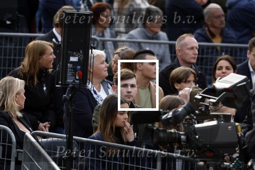 Amsterdam 4 m2i 2022
Dodenherdenking op de dam . Aanwezig oa Koning Willem Alexander Koningin Maxima Mark Rutte en burgemeester Femke Halsema .