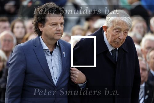 Amsterdam 4 m2i 2022
Dodenherdenking op de dam . Aanwezig oa Koning Willem Alexander Koningin Maxima Mark Rutte en burgemeester Femke Halsema .