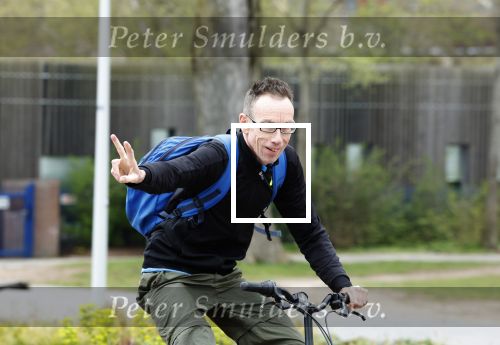 Amsterdam 15 april 2022
Dolf Jansen op zijn fiets in Amsterdam zuid