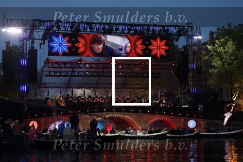 Amsterdam 5 mei 2022
5 mei concert op de amstel bij Carre met oa aanwezig Koning Willem Alexander en Koningin Maxima . Dominic Seldis