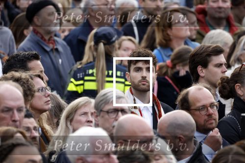 Amsterdam 4 m2i 2022
Dodenherdenking op de dam . Aanwezig oa Koning Willem Alexander Koningin Maxima Mark Rutte en burgemeester Femke Halsema . Duncan Laurence