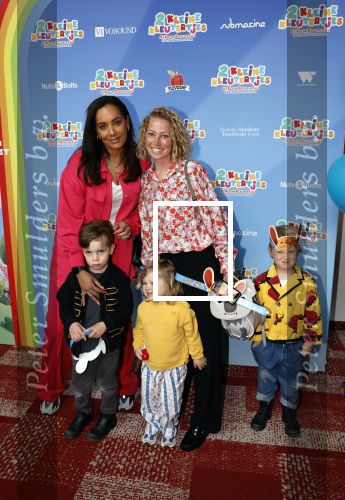 Amsterdam 1 mei 2022
Premiere 2 kleine kleutertjes bedacht door Jan Smit .
Dyantha Brooks met zoon en met een vriendin