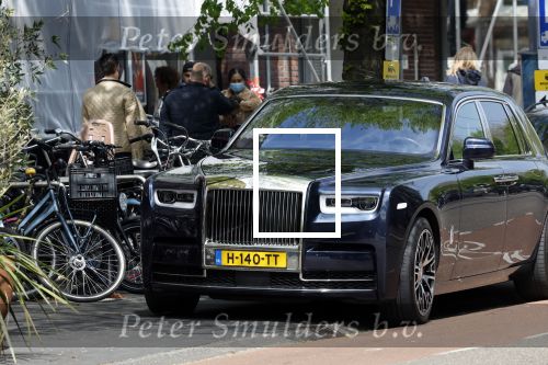 Amsterdam 23 april 2022
Amanda Balk met haar nieuwe vriend Edward den Hollander in Amsterdam bij Ferilli. Ze kwamen aanrijden met zijn Rolls Royce