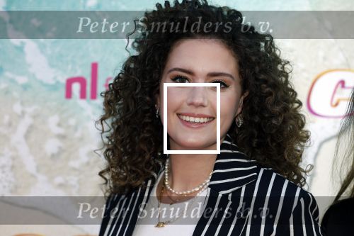 Amsterdam 20 april 2022
Premiere Costa in Tuschinski. Castleden oa , Katja Schuurman Abbey Hoes Soy Kroon Stephanie v Eer Oscar Aerts Sinan Eroglu Roeland Fernhout Tina de Bruin en Lisa Zweerman . De regisseur is Jon Karhaus en Diederik Jekel heeft het script geschreven. Emma Deckers kwam met een vriendin