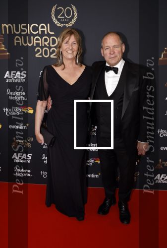 Rotterdam 28 april 2022
Musicalawards gala in Ahoy Rotterdam.
Erik v Muiswinkel met zijn vrouw