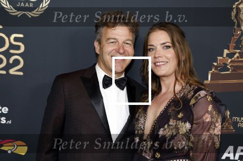 Rotterdam 28 april 2022
Musicalawards gala in Ahoy Rotterdam.
Ernst Bobby en de rest. Erik van Trommel en partner