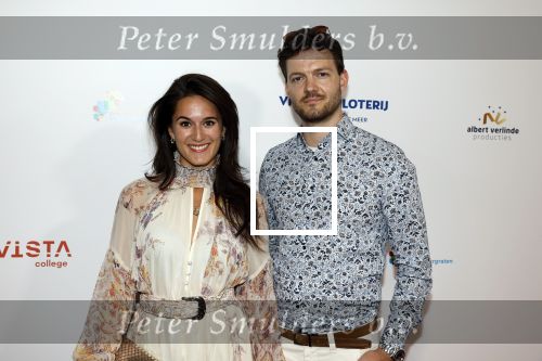 Maastricht 8 mei 2022
Premiere dagboek van en herdershond in het MECC .
Esmee Dekker met partner