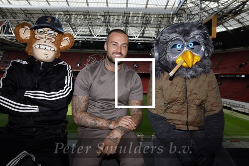 Amsterdam 6 mei 2022
Dave Roelvink met Feevie en DJ Uil in Johan Cruijff arena . dave is verbonden aan FEEV . Feev gaat de wereld van Tickets Hotels en vliegtickets veranderen en het socialer maken . Het leven moet een feestje zijn .