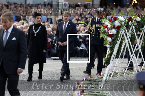 Amsterdam 4 m2i 2022
Dodenherdenking op de dam . Aanwezig oa Koning Willem Alexander Koningin Maxima Mark Rutte en burgemeester Femke Halsema .