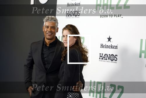 Utrecht 24 april 2022
Opening hal 22.        ( Padel bowling fitness en squash)
De eigenaren zijn Marco v Basten Frank Rijkaard Parry Overeem Barry Atsma en Edwin Oosterlaar. Frank Rijkard kwam met zijn vrouw Stephanie