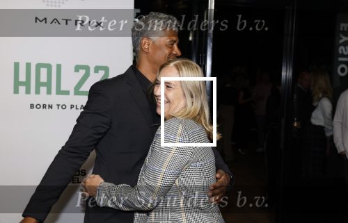 Utrecht 24 april 2022
Opening hal 22.        ( Padel bowling fitness en squash)
De eigenaren zijn Marco v Basten Frank Rijkaard Parry Overeem Barry Atsma en Edwin Oosterlaar. Frank en Liesbeth v Basten