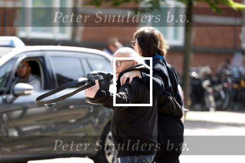 Amsterdam 9 mei 2022
Frans Weisz en zijn vrouw Regina Weisz wandelend door Amsterdam zuid