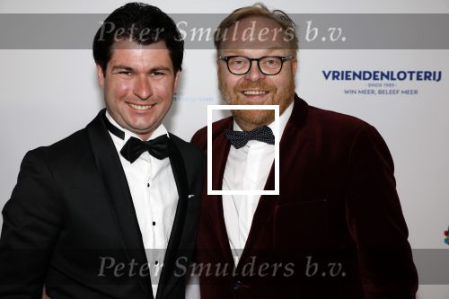 Maastricht 8 mei 2022
Premiere dagboek van en herdershond in het MECC .
Frits Huffnagel met een kennis